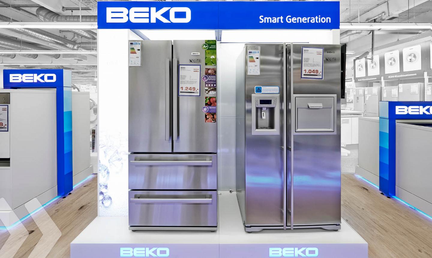 Kệ trưng bày tủ lạnh Beko